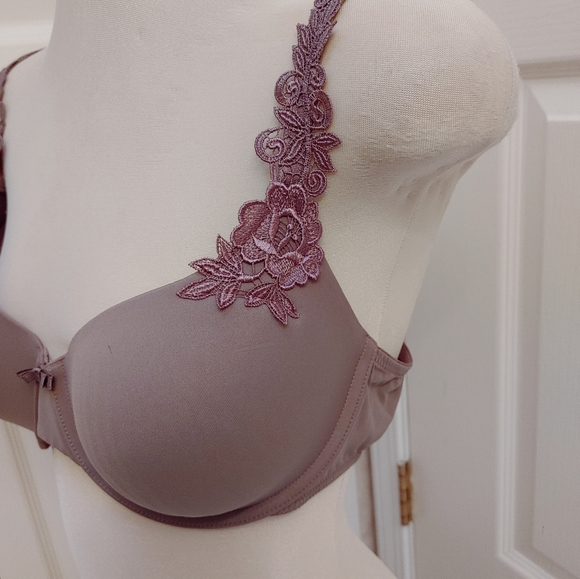 Taupe Bra - Picture 4 of 4